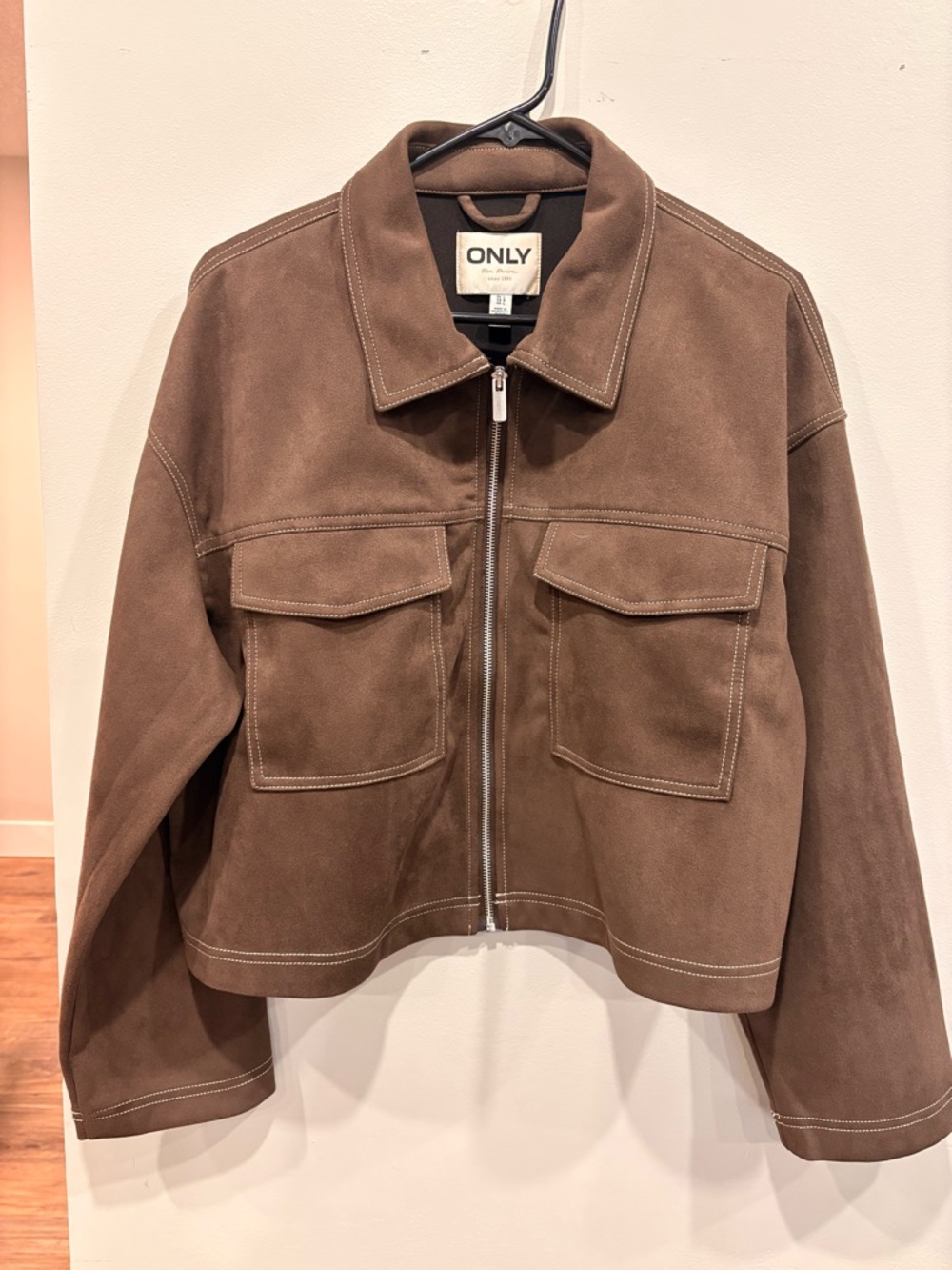 72. Brown Faux Suede Cropped Jacket - Women's Lightweight Coat - Picture 4 of 4